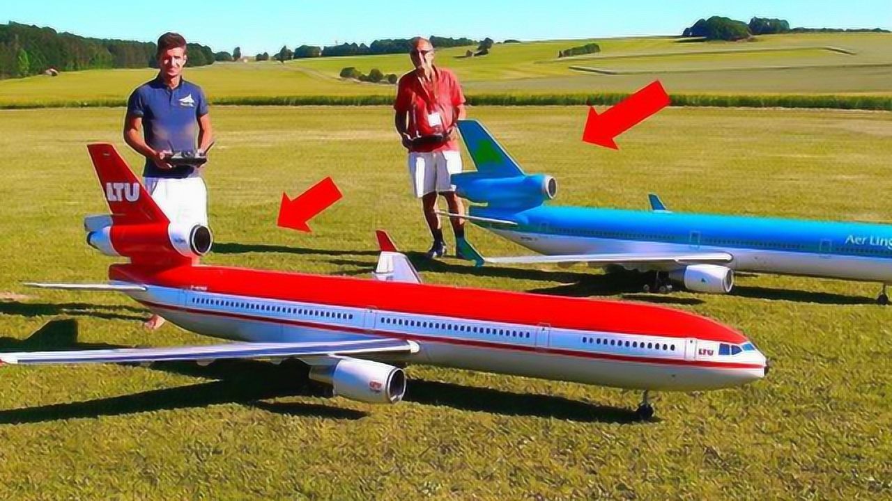 国外牛人自制飞机模型,它们能飞多高?启动瞬间直接傻眼了