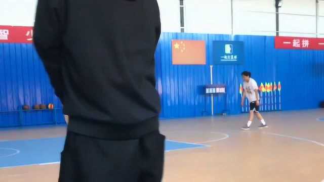 篮球:1v1单挑!