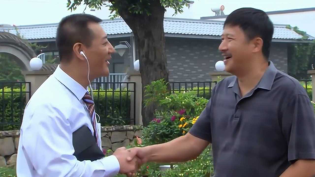 麻辣芳邻老徐来找杨琴杨琴躲着不见却被邻居给出卖