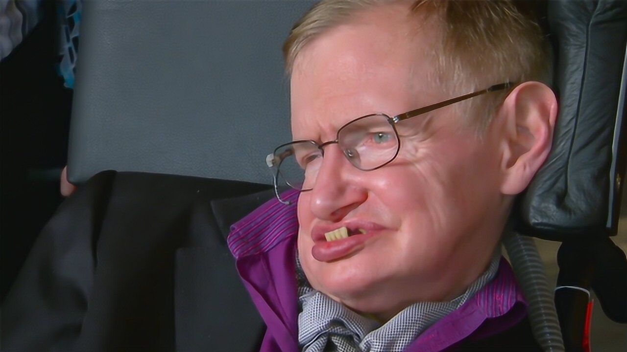 他身患肌肉萎缩症全身只有3根手指能动却成为伟大的科学家