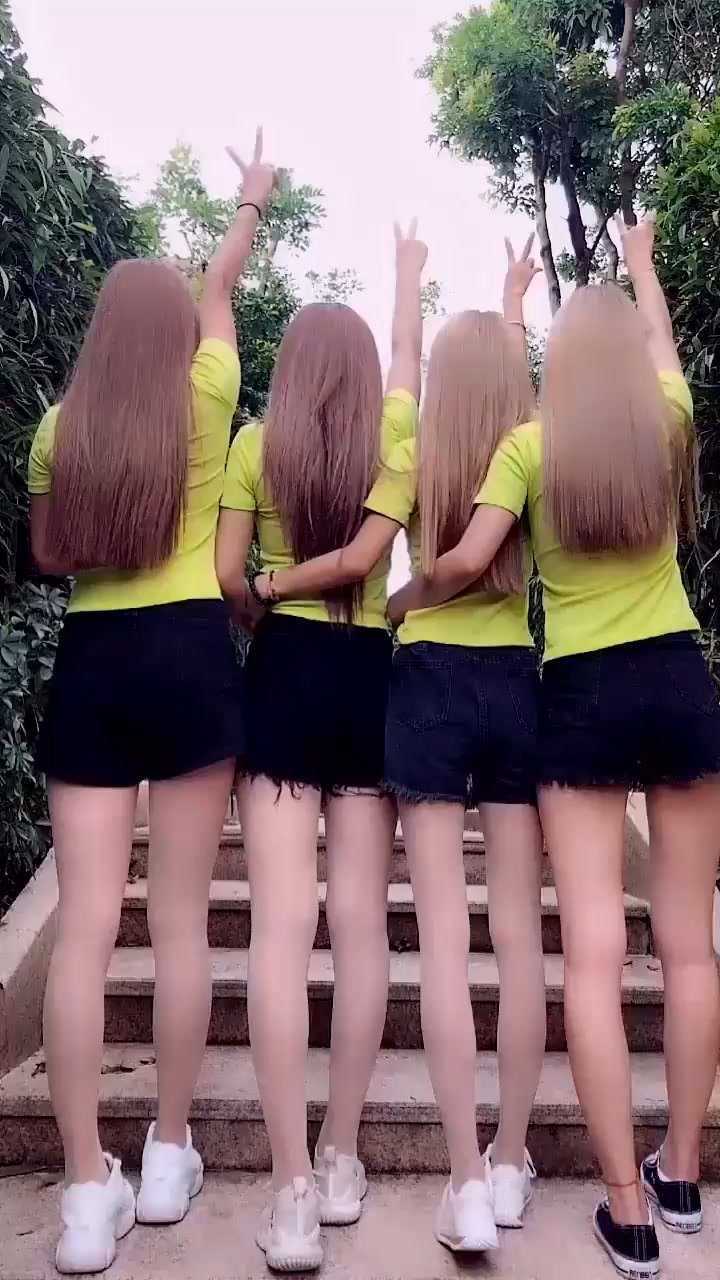 朋友闺蜜姐姐妹妹 四个你们喜欢哪个呢?