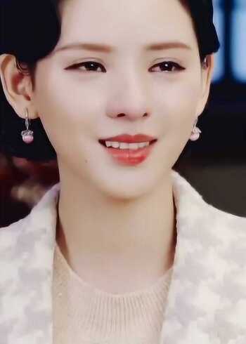 西门龙樱冷傲风:她是我目前见过的最适合小说女主的人!