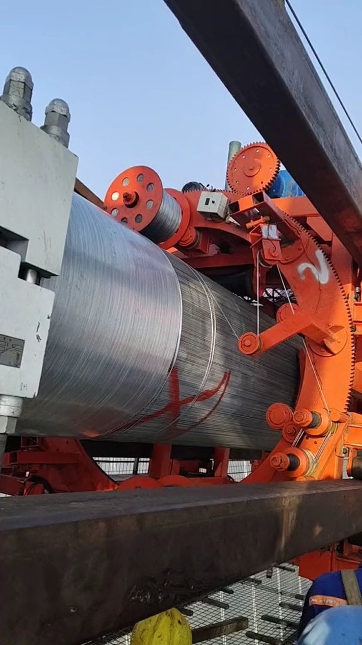 要上班没时间拍摄岀好的效果只能简单的让大家看看缠丝机操作原理1146