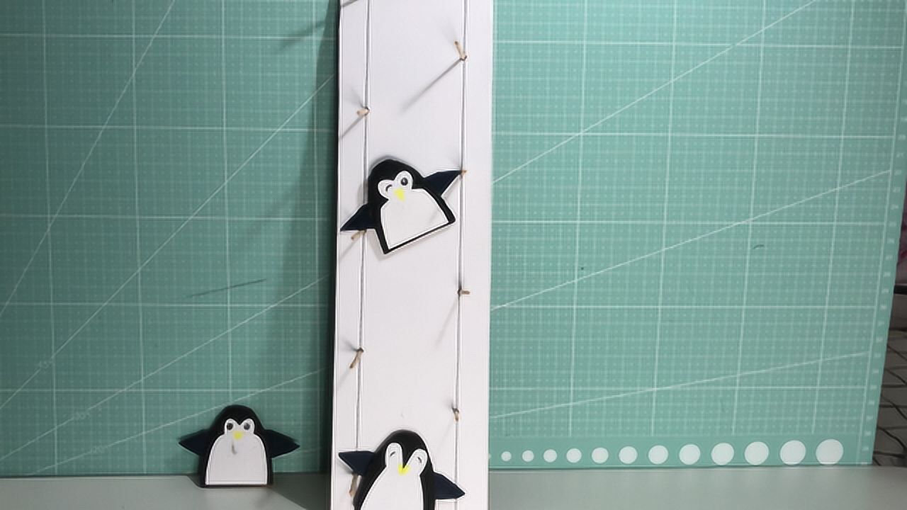 摇摆企鹅滑滑梯,旧纸板就能做,简直萌化了