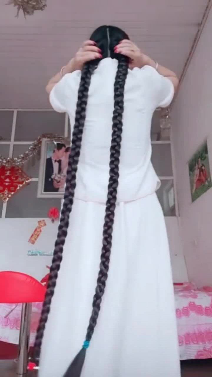 及地长辫子,柔顺的长发