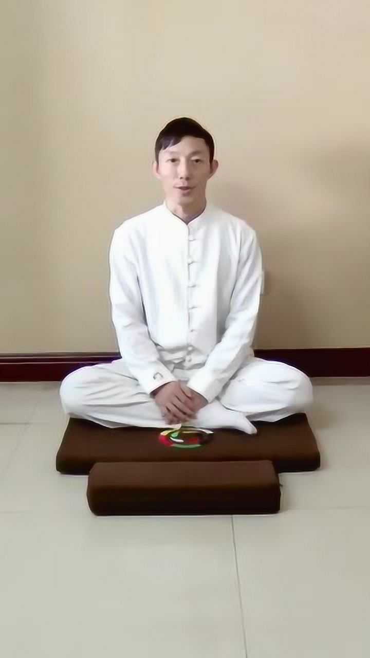 打坐三种姿势完整教学版,学会了,你也带仙气