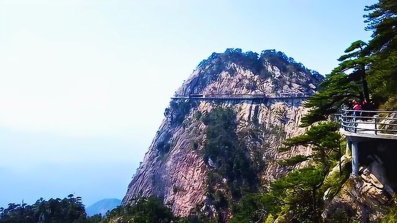 嶽西大別山四月明堂山風景區遊記