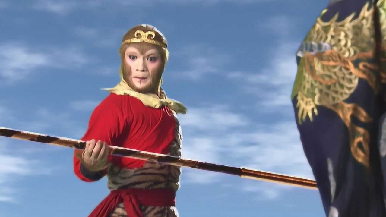 新西游记:孙悟空真有排面!跟妖怪斗法呼风唤雨,所有神仙都得听他差遣!