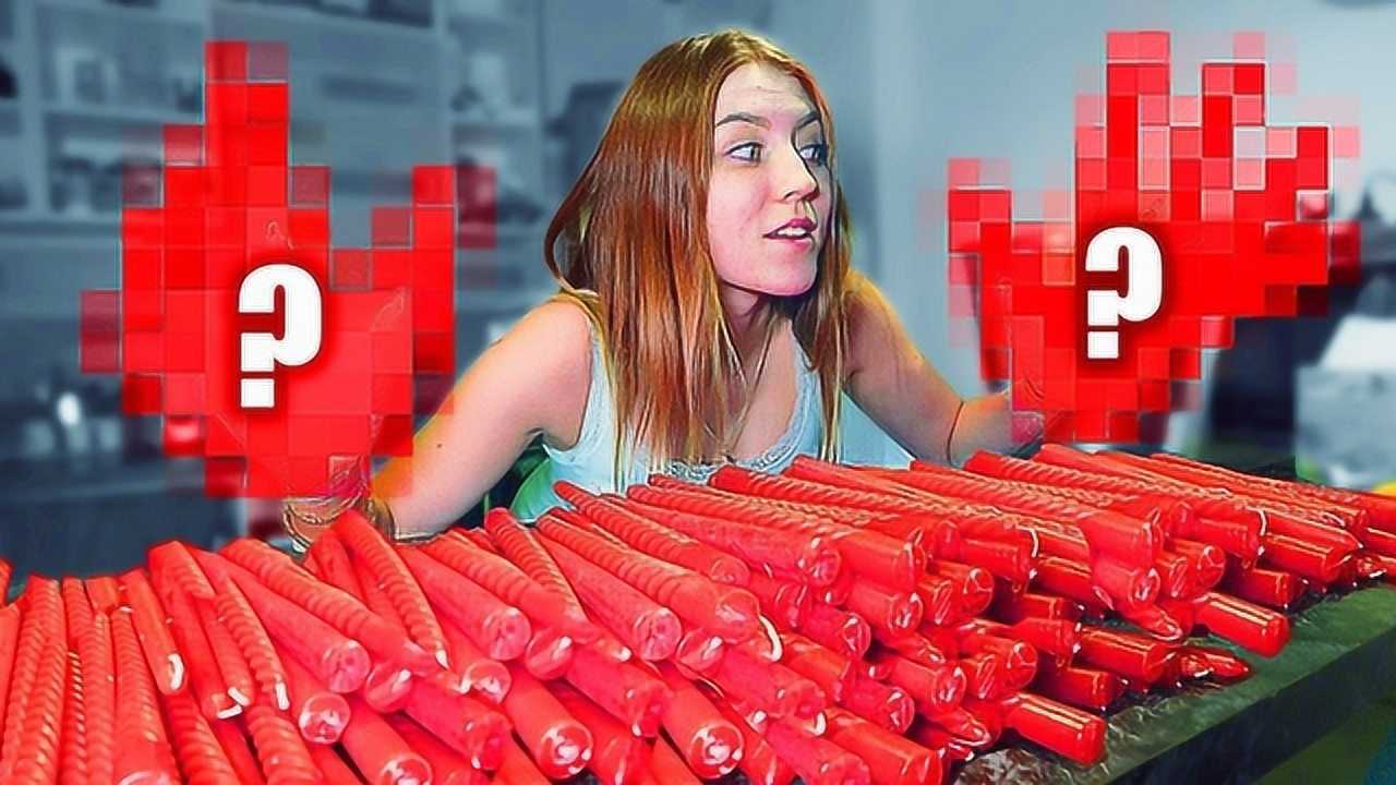 美女作死挑战刺激,在手上涂满100层蜡油,结果欲哭无泪!