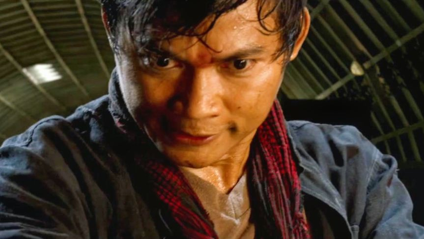 冬荫功2:托尼贾扮演泰拳高手,拼死大战强敌,全是高难度动作!