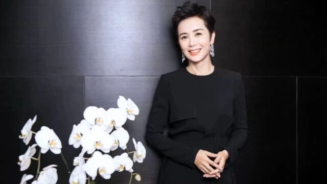 蒋雯丽:与丈夫感情坎坷却坚守婚姻27年,如今年过5旬与明道饰演情侣