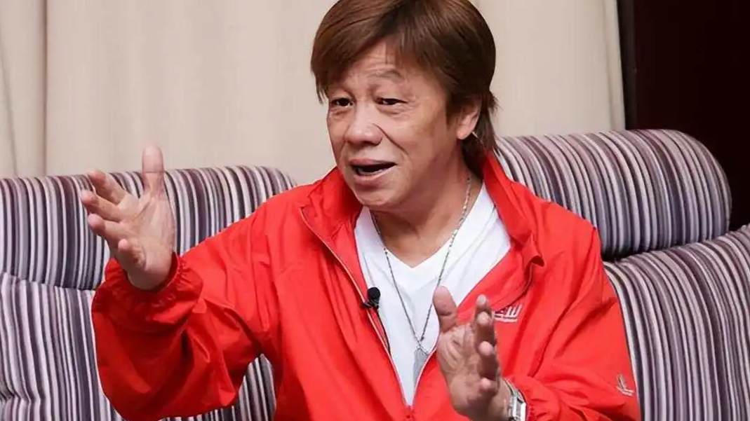 名场面|梁小龙:我亲眼看到李小龙暴打空手道冠军,对手完全没有还手之