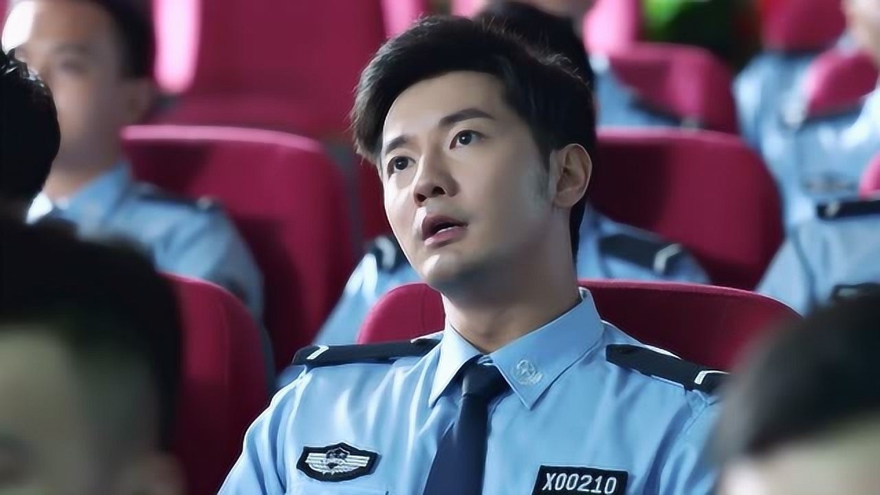 《学警旋风》彭飞二人课上争执案件,情绪激动,到底谁是罪犯呢?