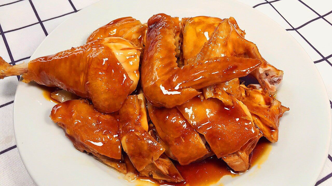懒人版本"豉油鸡"广东人很喜欢这样做,香味浓郁,色香味美
