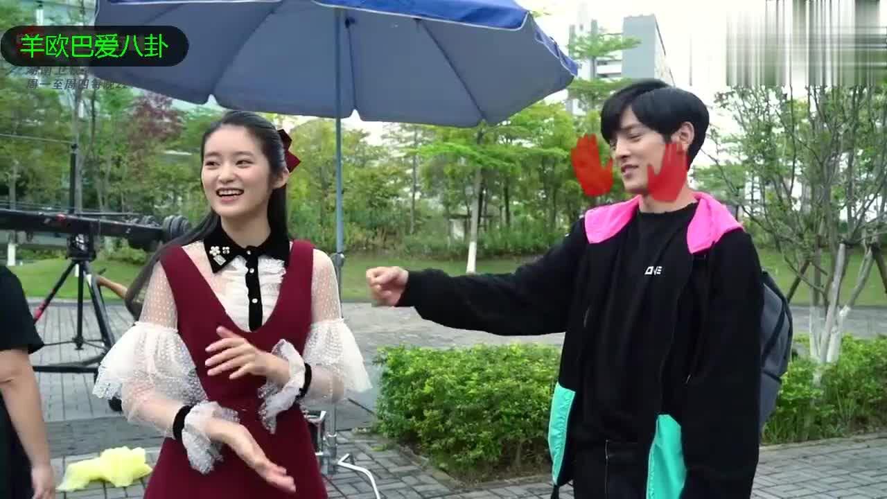 初恋那件小事花絮:王润泽,柴蔚相爱相杀,两人互动太有趣