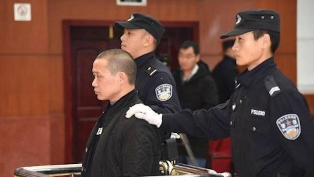 奸杀3名妇女犯5宗罪逃亡439天,“悍匪”冯学华一审被判死刑