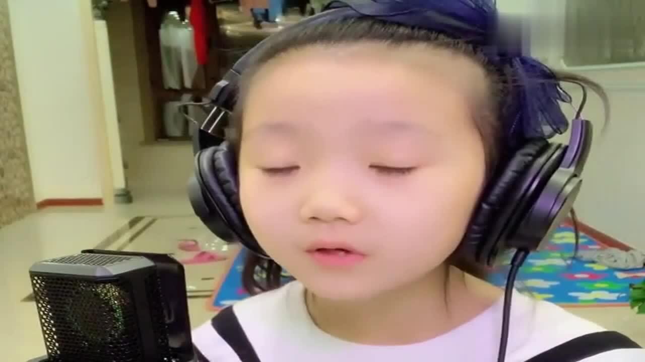 妈妈不要离开我被心怡唱的好心疼所有妈妈都不要离开孩子