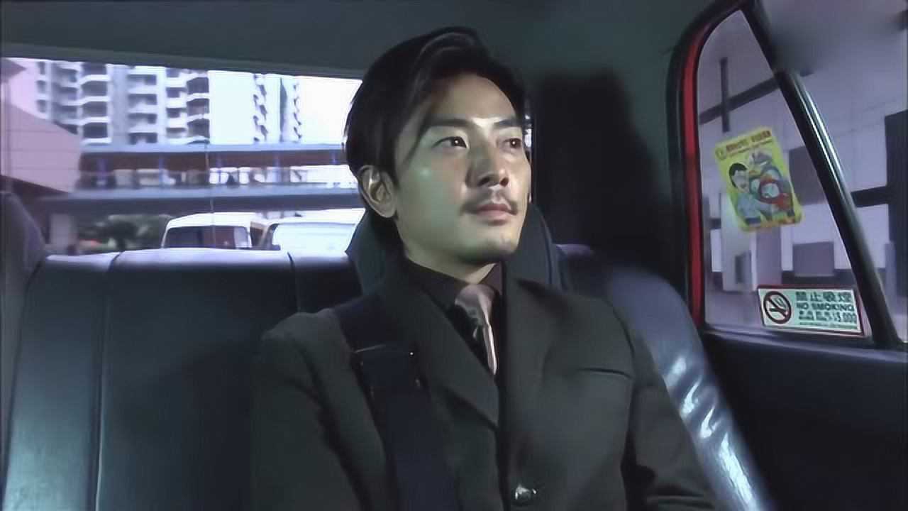 暗战2:郑伊健坐上计程车后,才发现开车的是警官,真是糊里糊涂