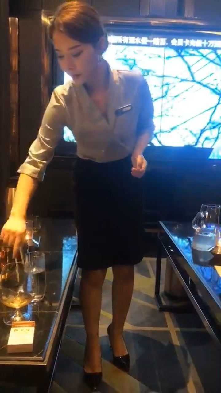 去ktv唱一会儿歌