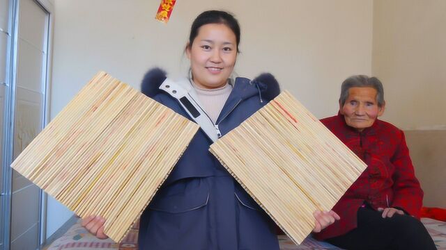 西北农村家庭常用的蒸屉,看外婆是怎么做的,做面食很实用!