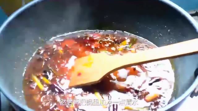 清江鱼怎么炖好吃,厨师长分享做法,鲜香嫩滑出锅连汤汁都抢光了