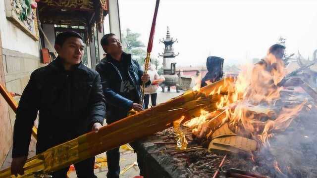 过年烧香拜佛,怎么做才是“烧高香”,有啥门道?今年别再弄错了