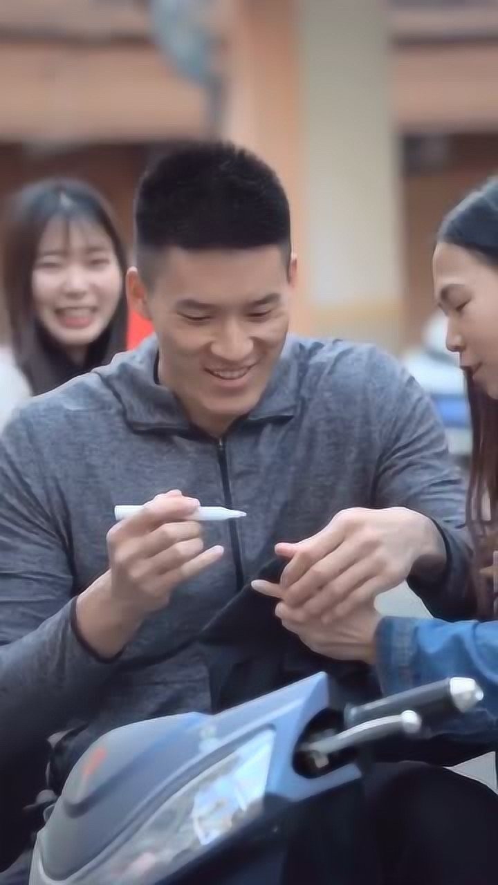 广东宏远阳光男孩曾繁日一个被杜指导骂火的球员