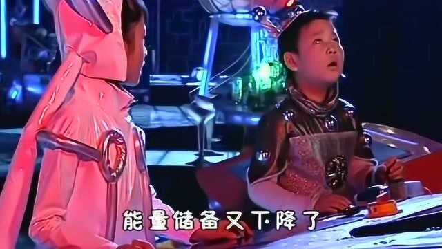 快乐星球:笨笨转来转去,他想帮艾克拿回手表,但是不能离开星球