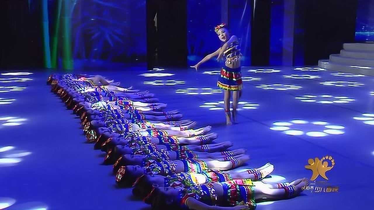 童贺新春2020庆阳市少儿春晚第五场《嘎洒江边小花腰》_高清1080P在线观看平台_腾讯视频