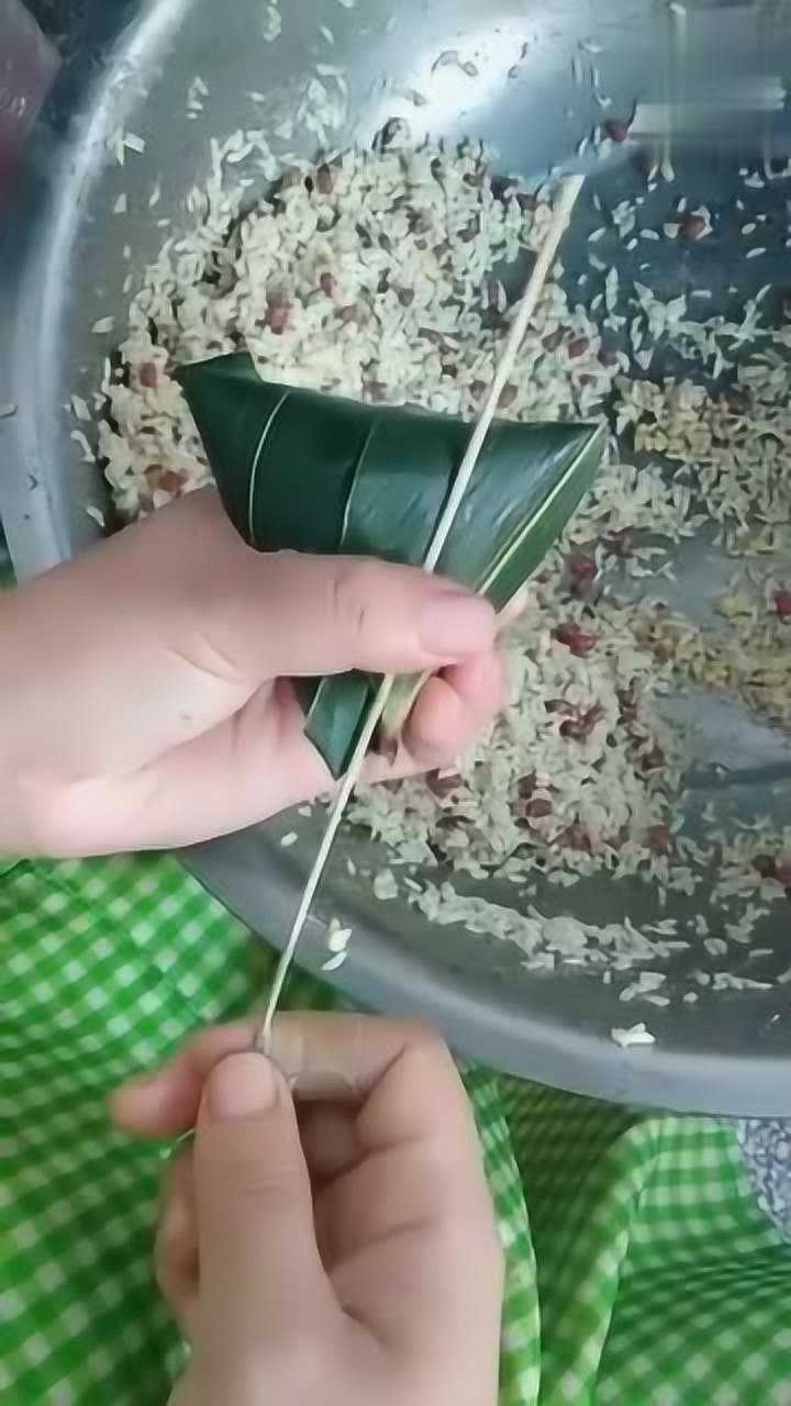 最详细的粽子捆绳教程，学会这一招，保准包出来的粽子结实不漏米_高清1080P在线观看平台_腾讯视频