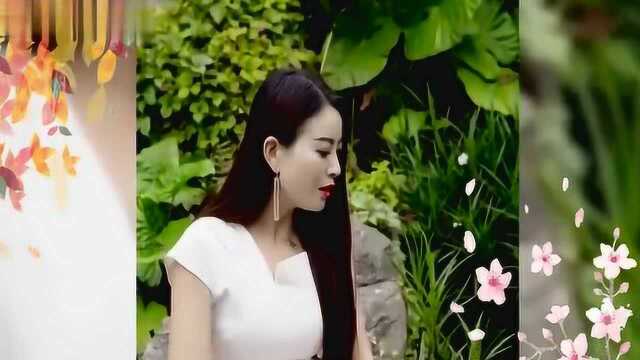 美女一曲《造物弄人》,听哭多少痴情男女,好听到流泪