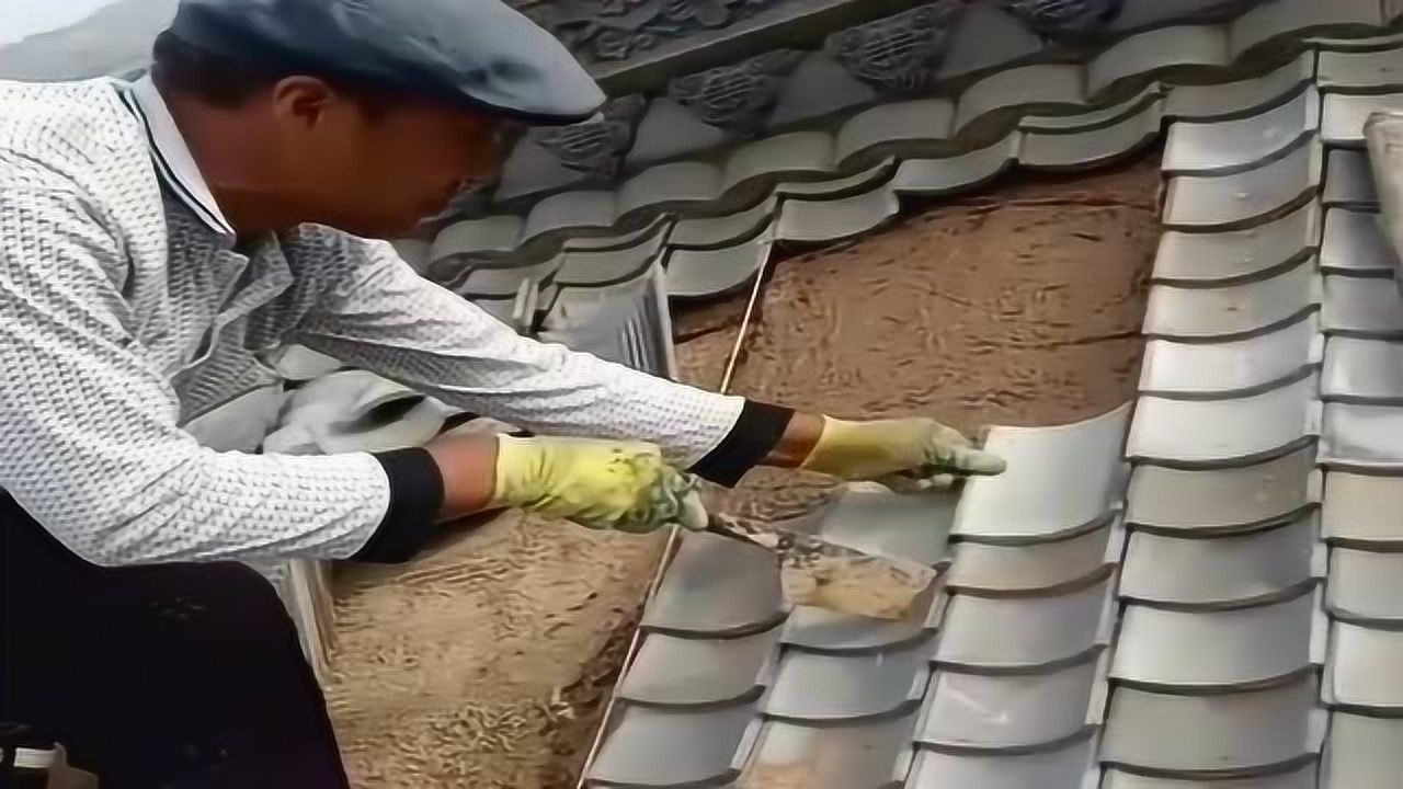 泥瓦匠中的高手这种铺瓦的方法从来没见过