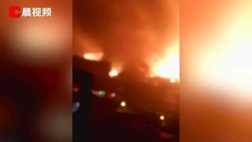 长沙星沙一包装厂发生大火，119名消防员赶赴现场扑救