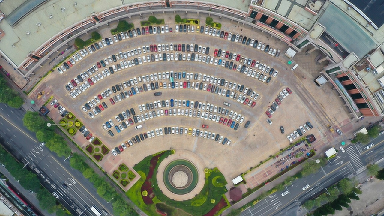 "wifi信号"满格,泉州丰泽广场瞰见满血复活中的城市