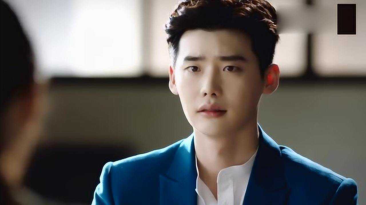 妍珠带着手铐出现,姜哲质问为什么不回去,妍珠哭着大呼因为爱你