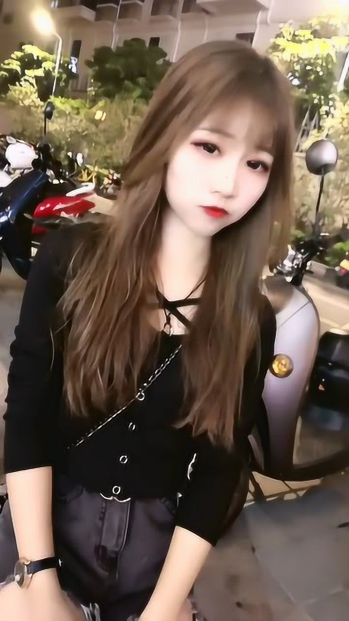 我不是精神小妹,我是美少女