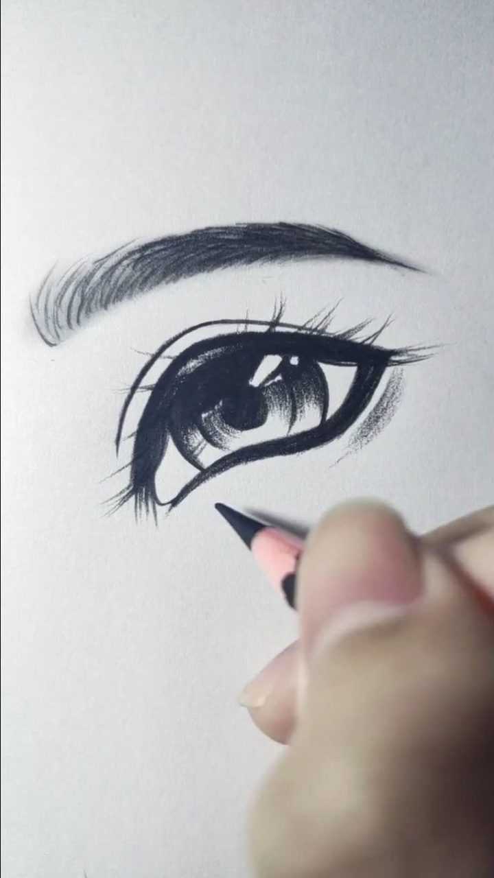 可爱少女通用眼睛画法