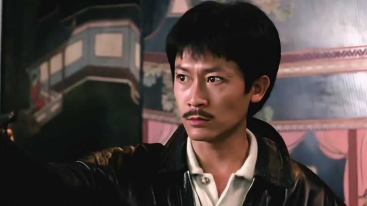 龙之争霸还有多少人记得他这是他自导自演的一部电影