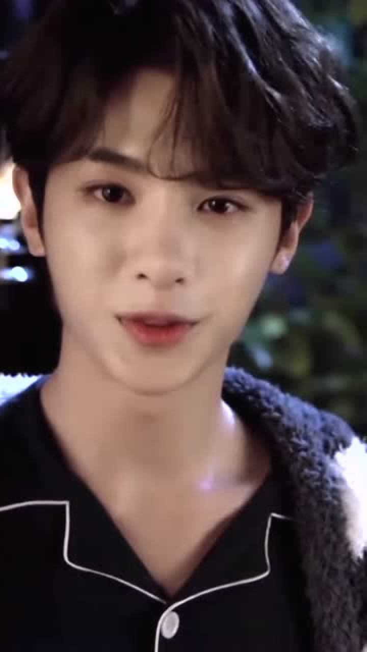 女友视角下的黄明昊,这波情话谁顶得住,太逗了!
