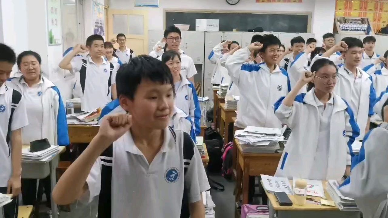 广州路中学2017届初三十一班宣誓