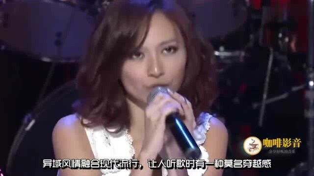 出道即巅峰!飞儿乐团这5首歌曲太经典了,勾起了无数人的回忆!