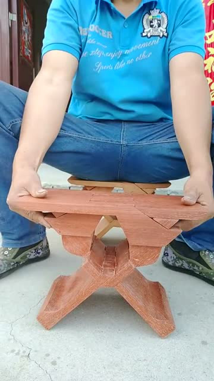 原来这就是传说中的鲁班凳,这做工真是绝了,谁想出来的?