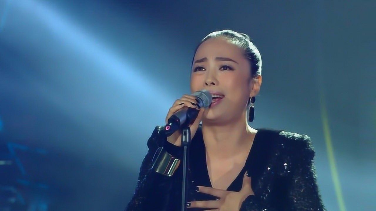 《灯塔》演唱:黄绮珊