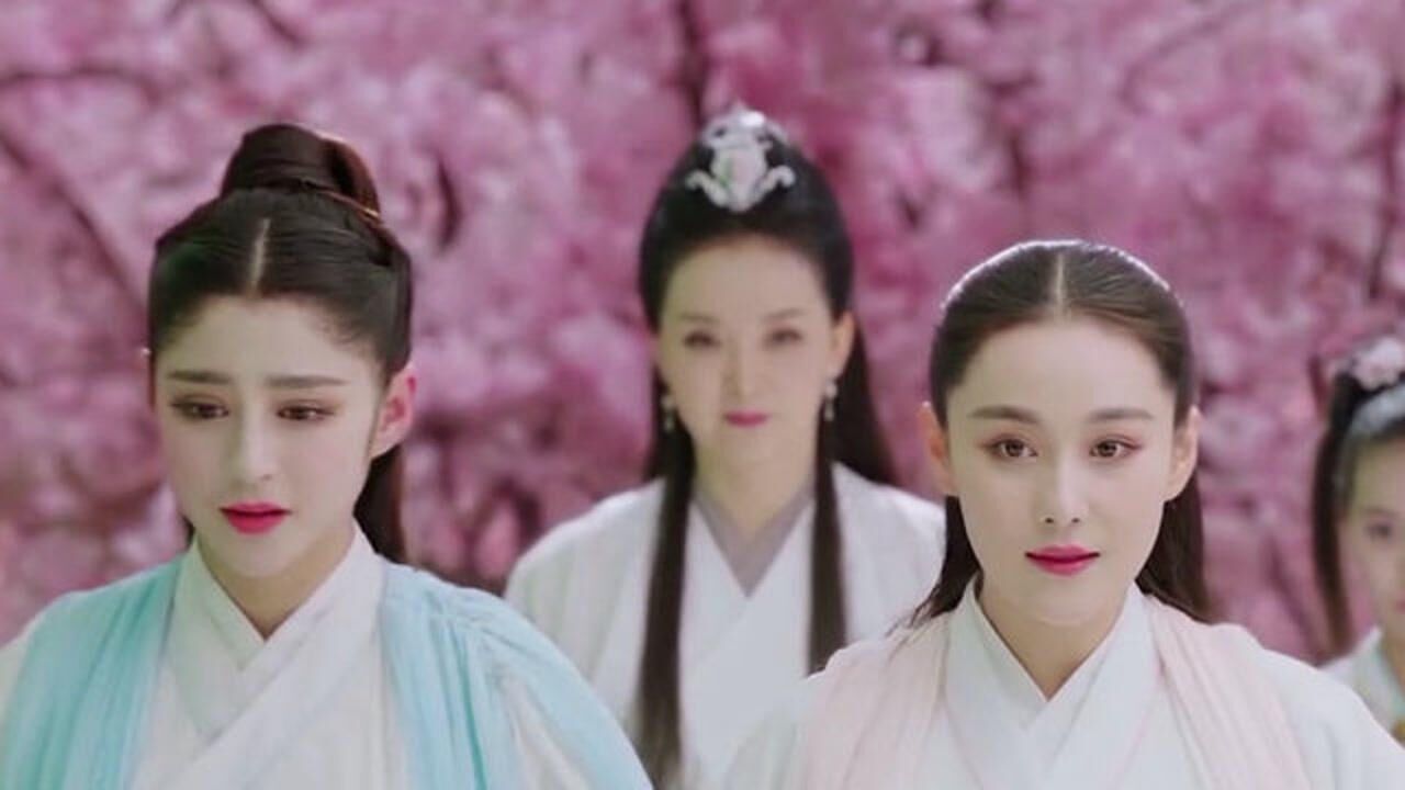 花谢花飞花满天精彩速看_速看《花谢花飞花满天》第4集:谢千寻失去花满天,倾城千寻借失忆互换身份_高清1080P在线观看平台_腾讯视频