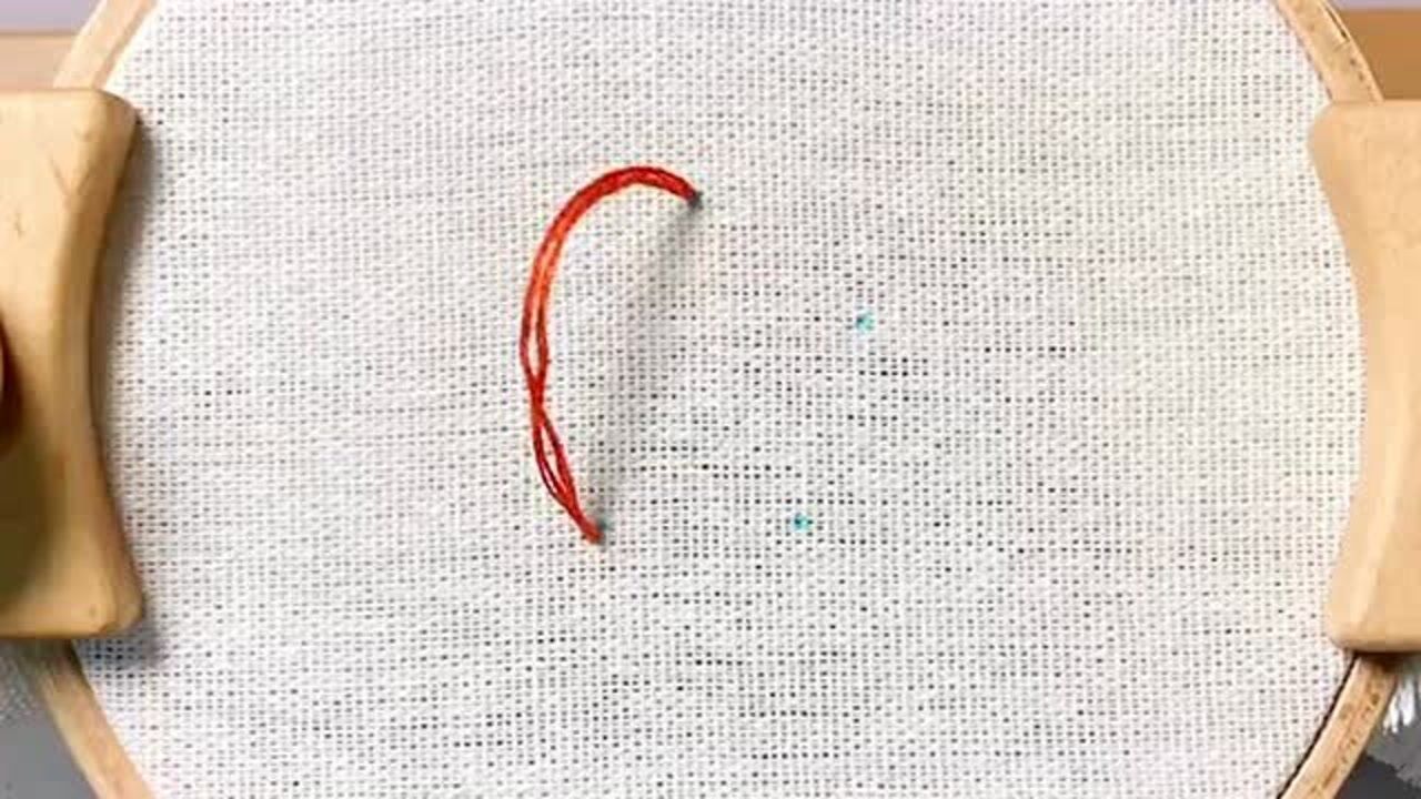 五彩斑斓小星星刺绣来了只要看懂针法就不成问题