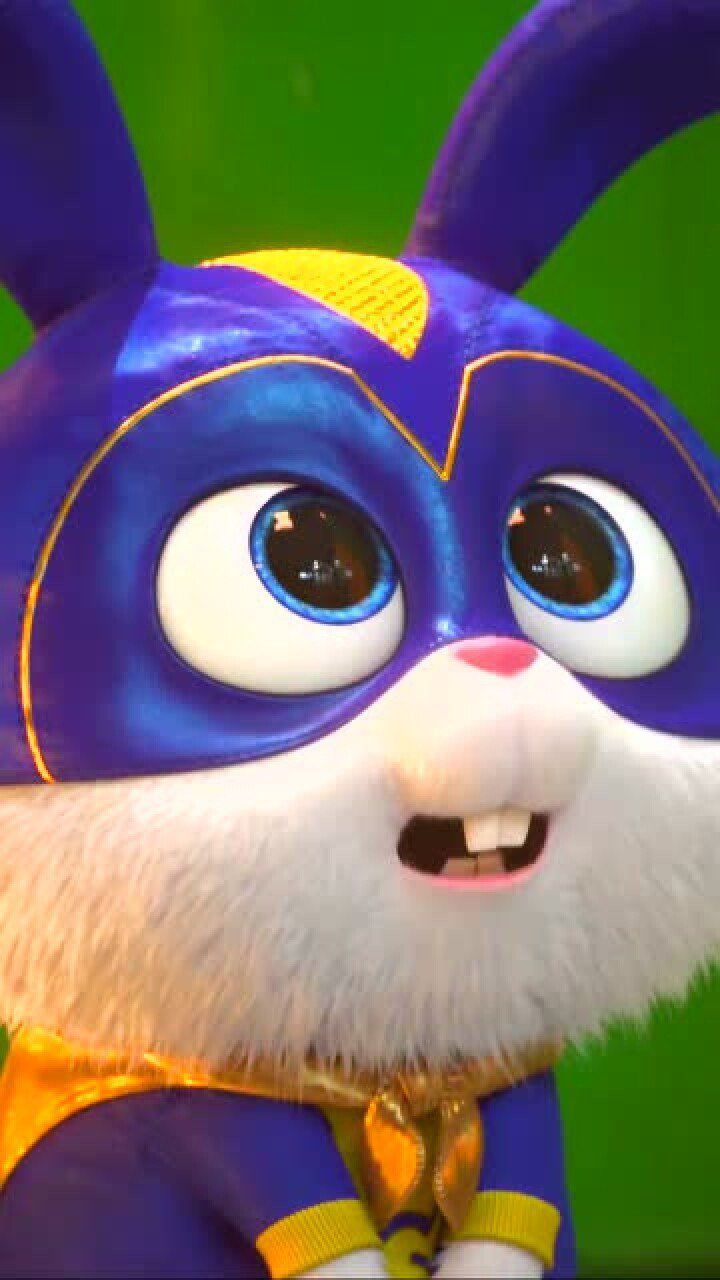 洗白弱三分的雪球兔第一部的战斗力还是很高的第二部被削成萌物级别了