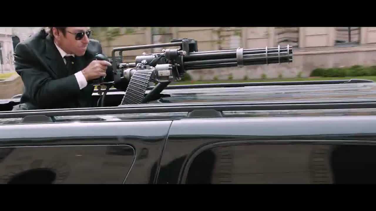 速度与激情:汽车上架起"加特林"机关枪,横扫一切,太帅了!