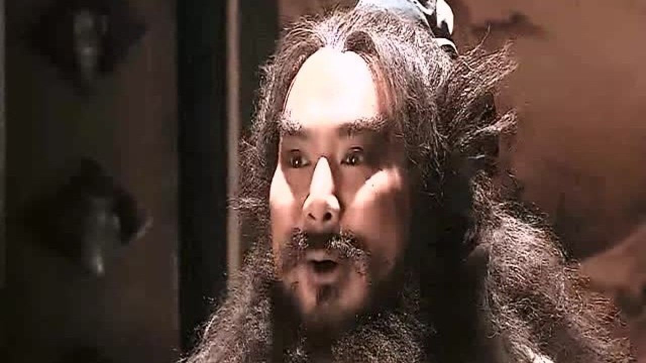 "黑旋风"李逵直接喝下毒酒,生死追随哥哥宋江,宋江抱住他大哭不止!