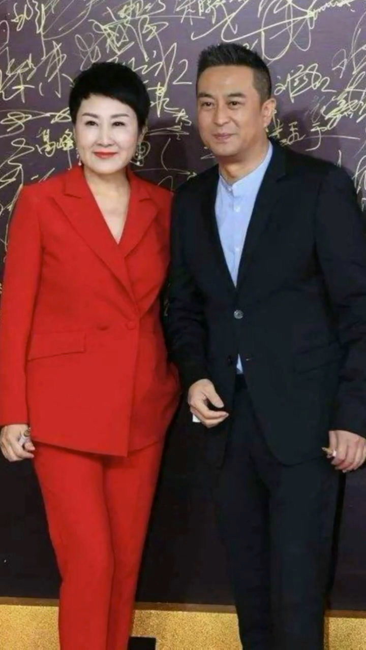 优秀的实力派演员,张嘉译和张凯丽姐弟