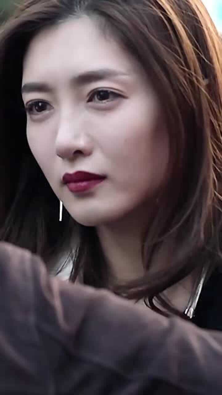 隔着屏幕都能感觉她很难过江疏影哭的时候都这么美